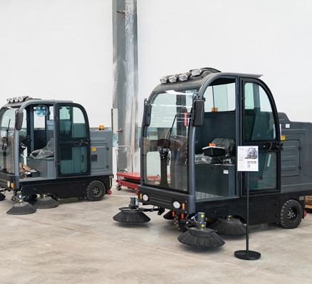 橙犀掃地機逐漸在市場上流行